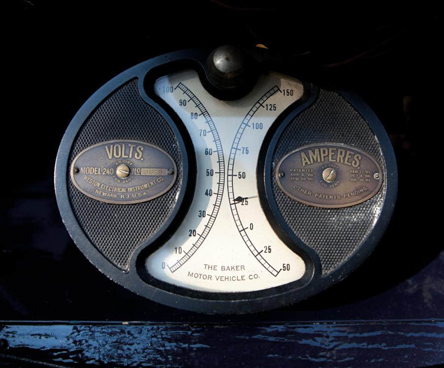 Панель приборов Baker Electric Model W Runabout (2245) 1912 года  (фото 48 из 54)